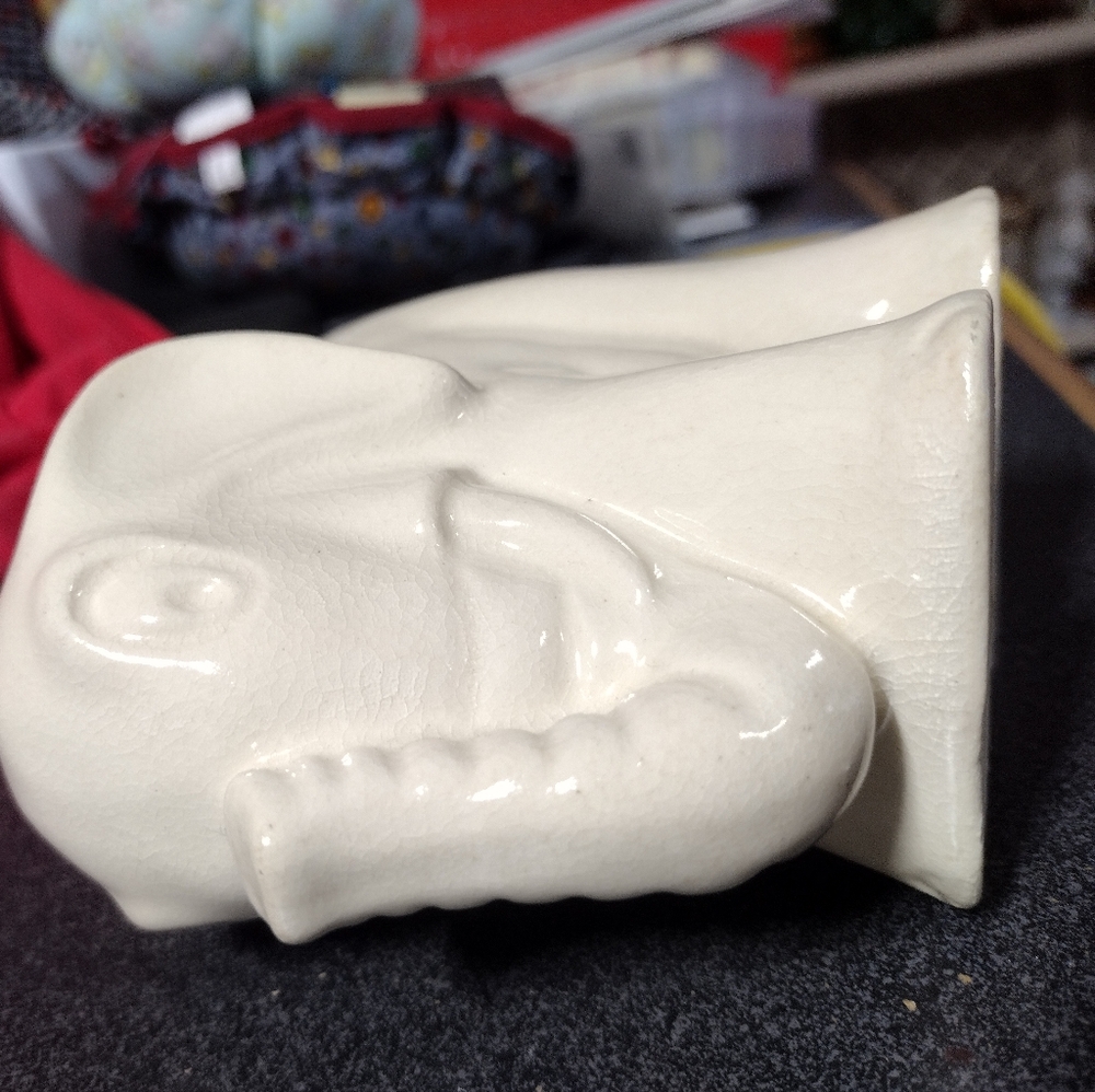 Brush McCoy Cream Elephant Small Planter Mid Century - Picture 4 of 5
